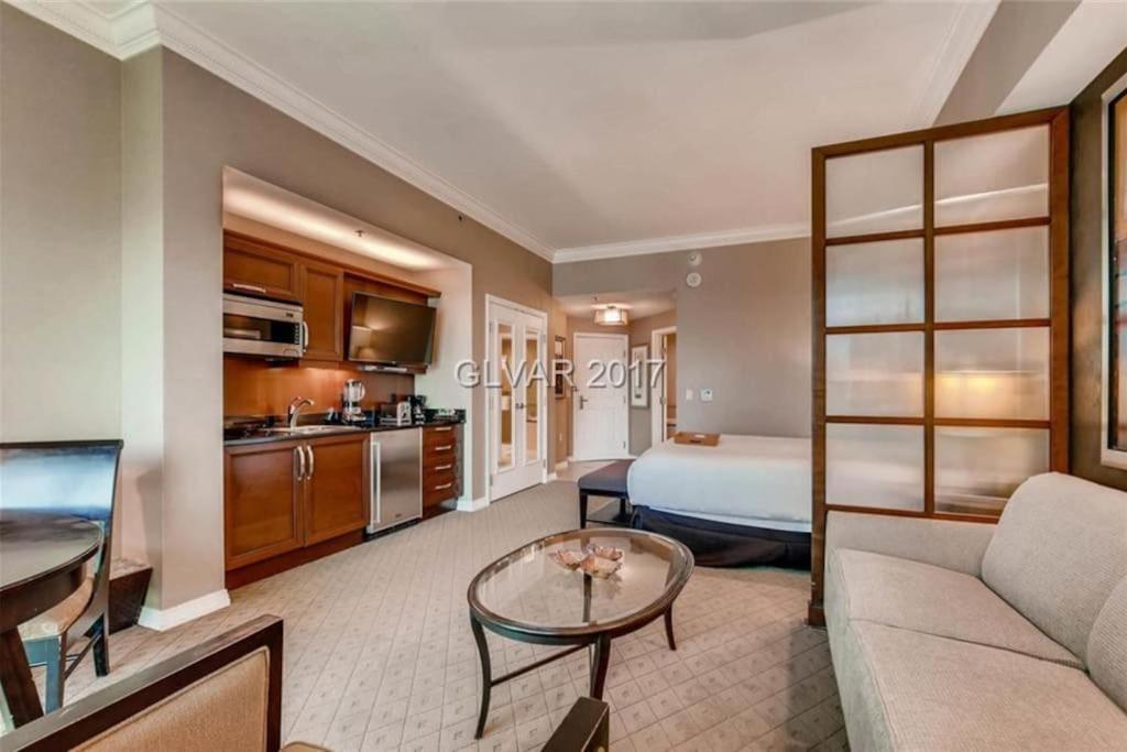 Mgm Signature Ph 30Th Floor Deluxe Studio Apartment Strip Facing With Balcony Las Vegas Exterior photo