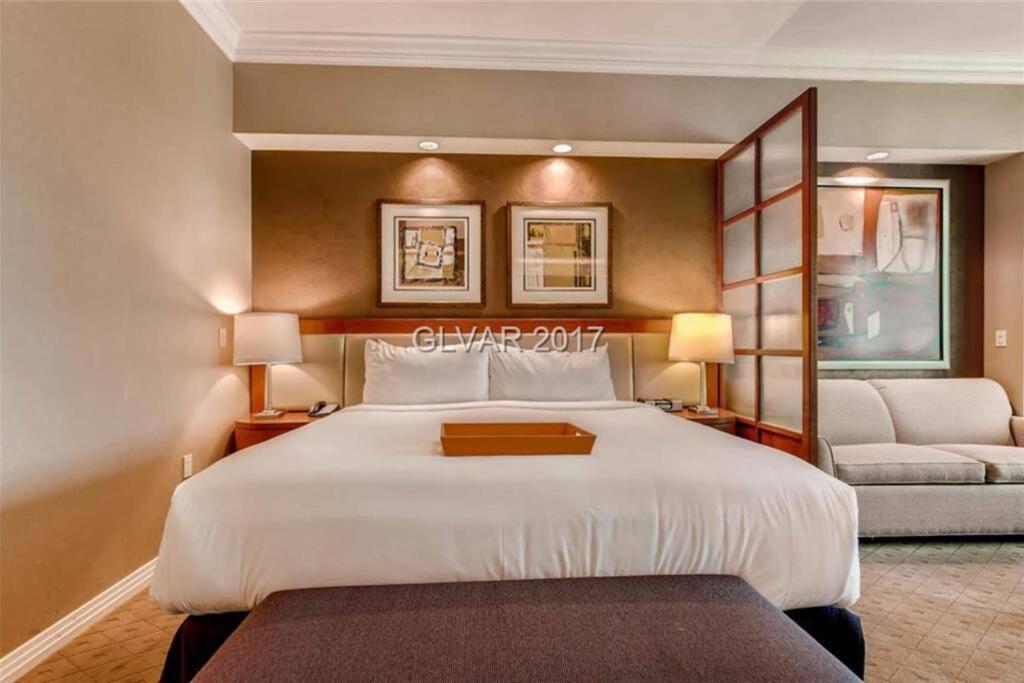 Mgm Signature Ph 30Th Floor Deluxe Studio Apartment Strip Facing With Balcony Las Vegas Exterior photo